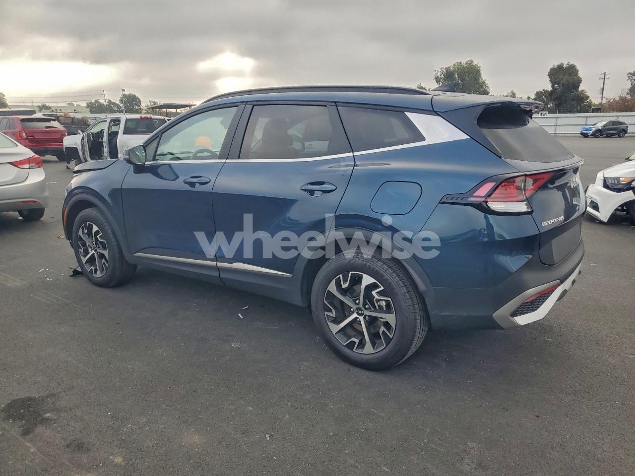 Photo 2 of 2025 KIA SPORTAGE EX (VIN KNDPVCDG5S7180191)