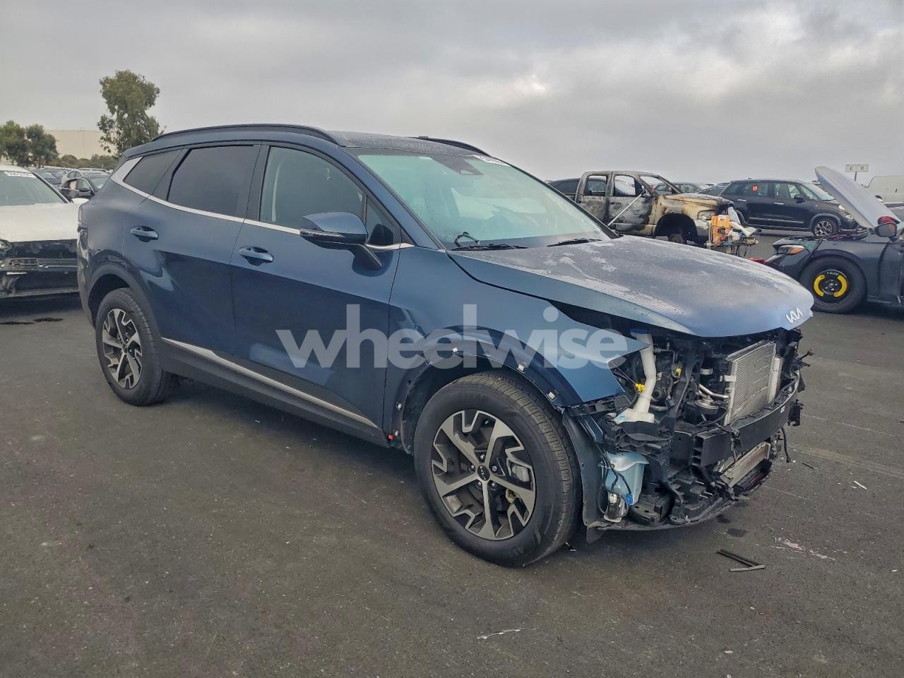 Photo 4 of 2025 KIA SPORTAGE EX (VIN KNDPVCDG5S7180191)