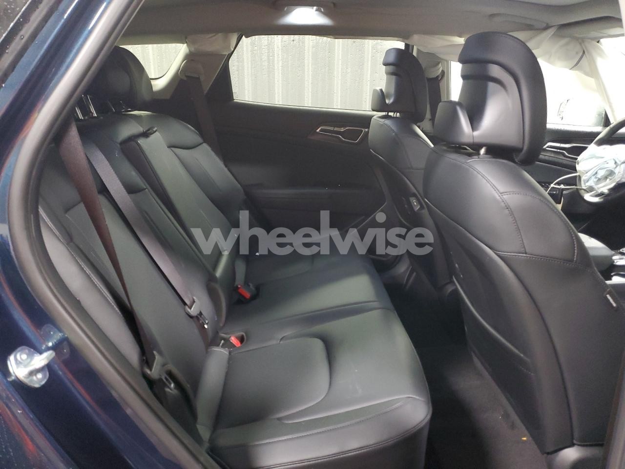 Photo 10 of 2025 KIA SPORTAGE EX (VIN KNDPVCDG9S7200068)