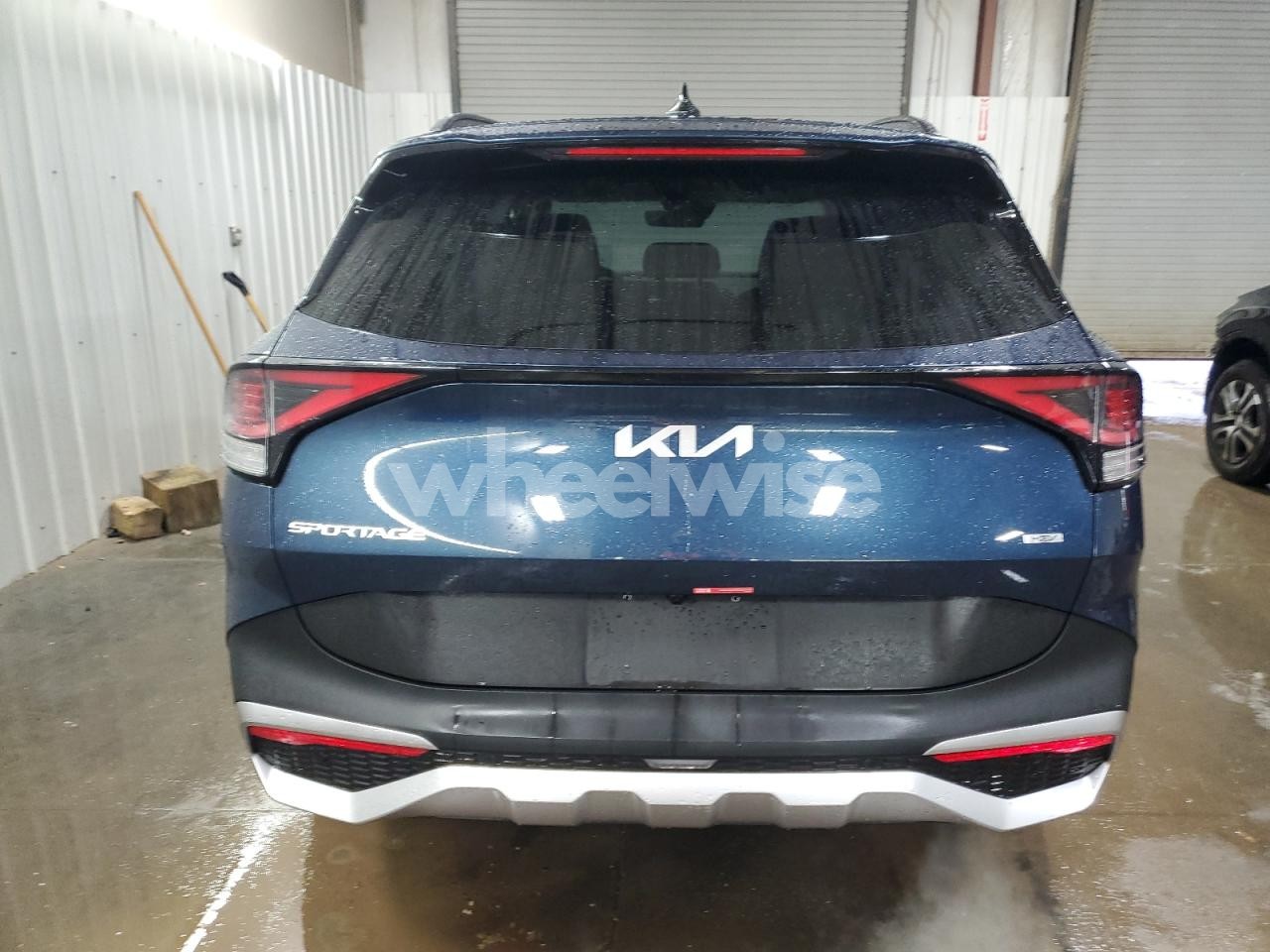Photo 6 of 2025 KIA SPORTAGE EX (VIN KNDPVCDG9S7200068)