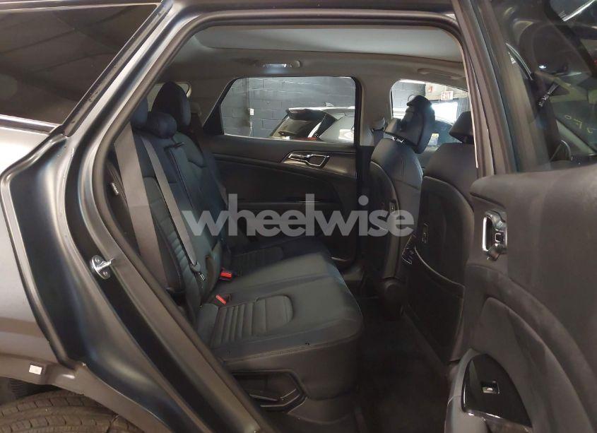 Photo 8 of 2025 Kia Sportage HYBRID SX-PRESTIGE (VIN KNDPXCDG9S7190801)