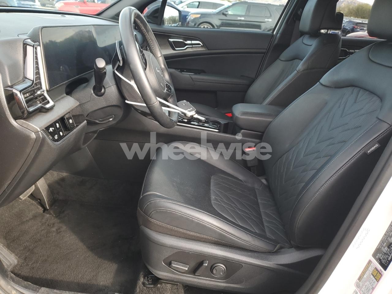 Photo 7 of 2024 KIA SPORTAGE X LINE (VIN KNDPYDDH9R7154239)