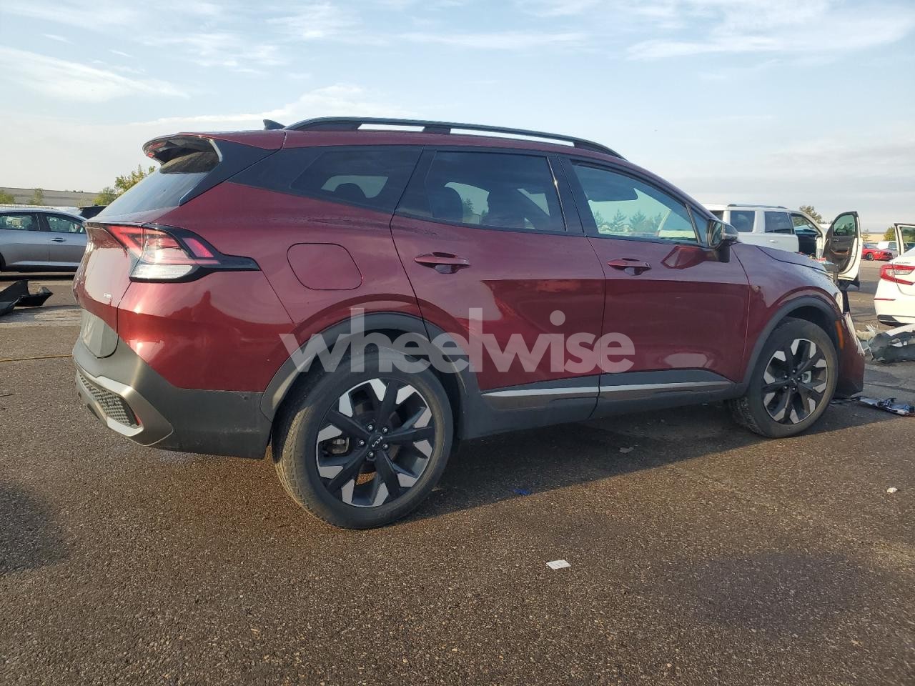 Photo 3 of 2023 KIA SPORTAGE X-LINE PRESTIGE (VIN KNDPZDAH5P7054086)