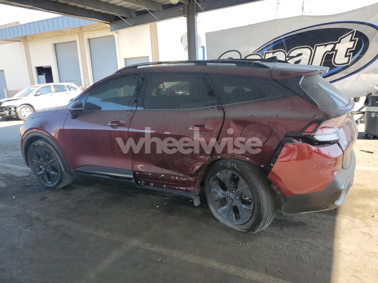 Photo 2 of 2025 KIA SPORTAGE X-LINE PRESTIGE (VIN KNDPZDDH8S7211906)