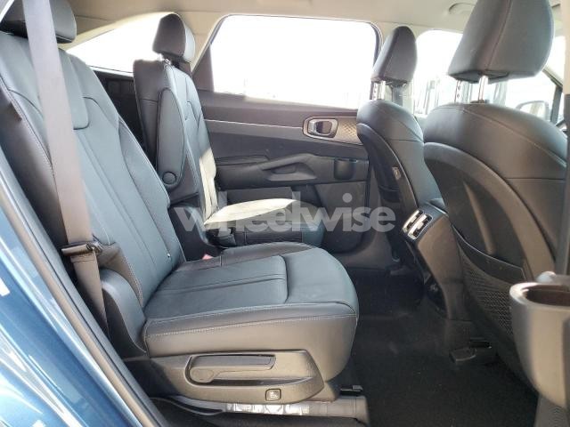 Photo 9 of 2025 KIA SORENTO EX (VIN KNDRHDJG9S5291526)