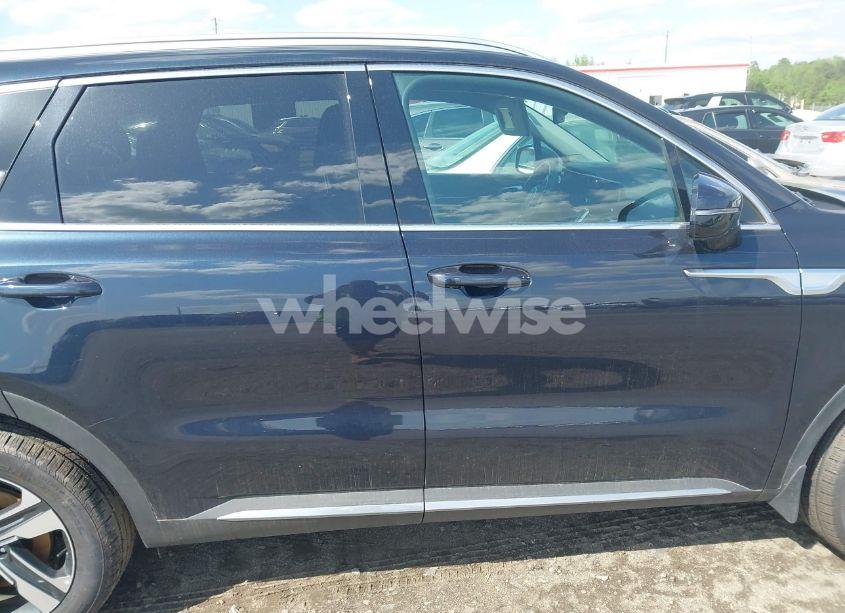Photo 13 of 2024 Kia Sorento HYBRID EX (VIN KNDRHDLG0R5248202)