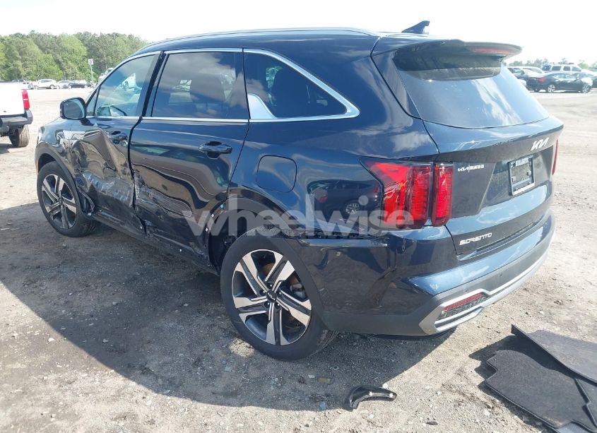 Photo 3 of 2024 Kia Sorento HYBRID EX (VIN KNDRHDLG0R5248202)