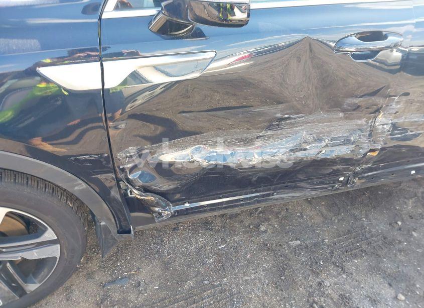 Photo 6 of 2024 Kia Sorento HYBRID EX (VIN KNDRHDLG0R5248202)