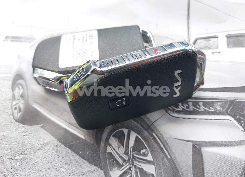 Photo 11 of 2023 Kia Sorento HYBRID EX (VIN KNDRHDLG3P5140489)