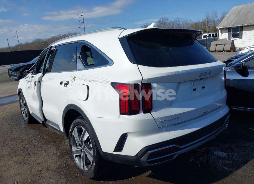 Photo 3 of 2024 Kia Sorento HYBRID EX (VIN KNDRHDLG5R5259177)