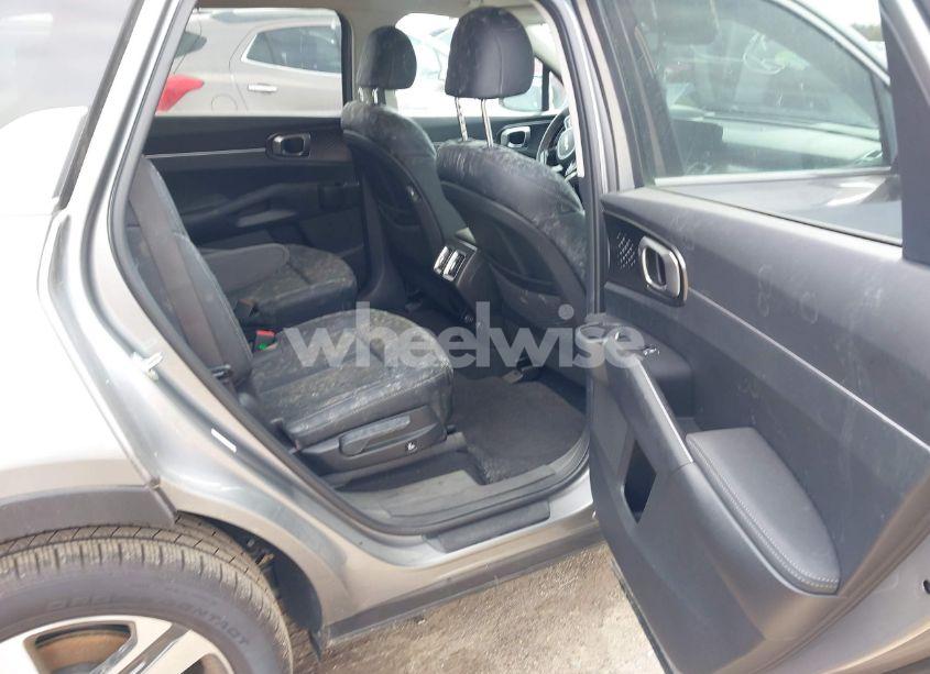 Photo 8 of 2023 Kia Sorento HYBRID EX (VIN KNDRHDLG6P5209630)