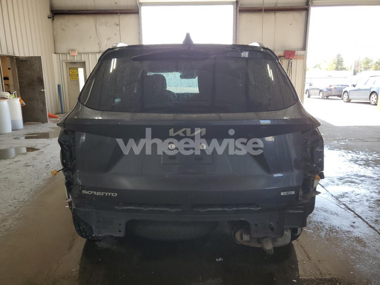 Photo 6 of 2023 KIA SORENTO EX (VIN KNDRHDLG9P5161427)