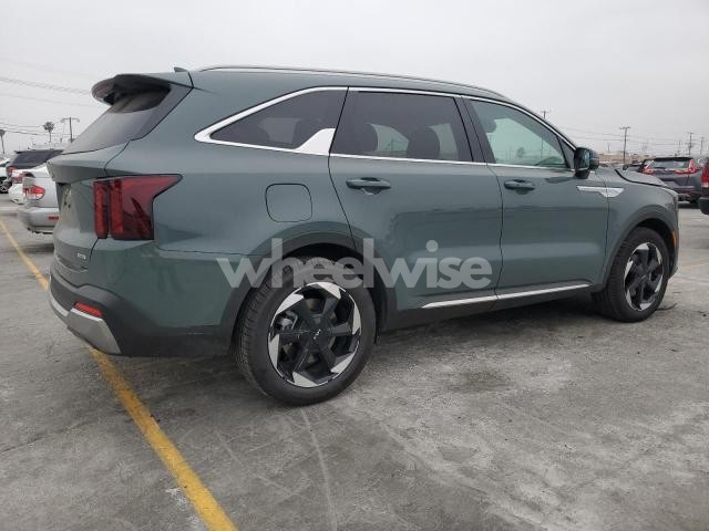 Photo 3 of 2025 KIA SORENTO EX (VIN KNDRJDJHXS5323865)