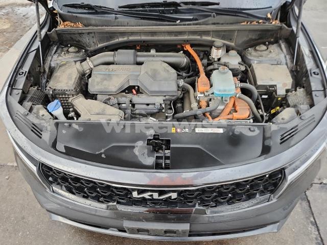 Photo 2 of 2022 KIA SORENTO SX (VIN KNDRJDLHXN5118001)