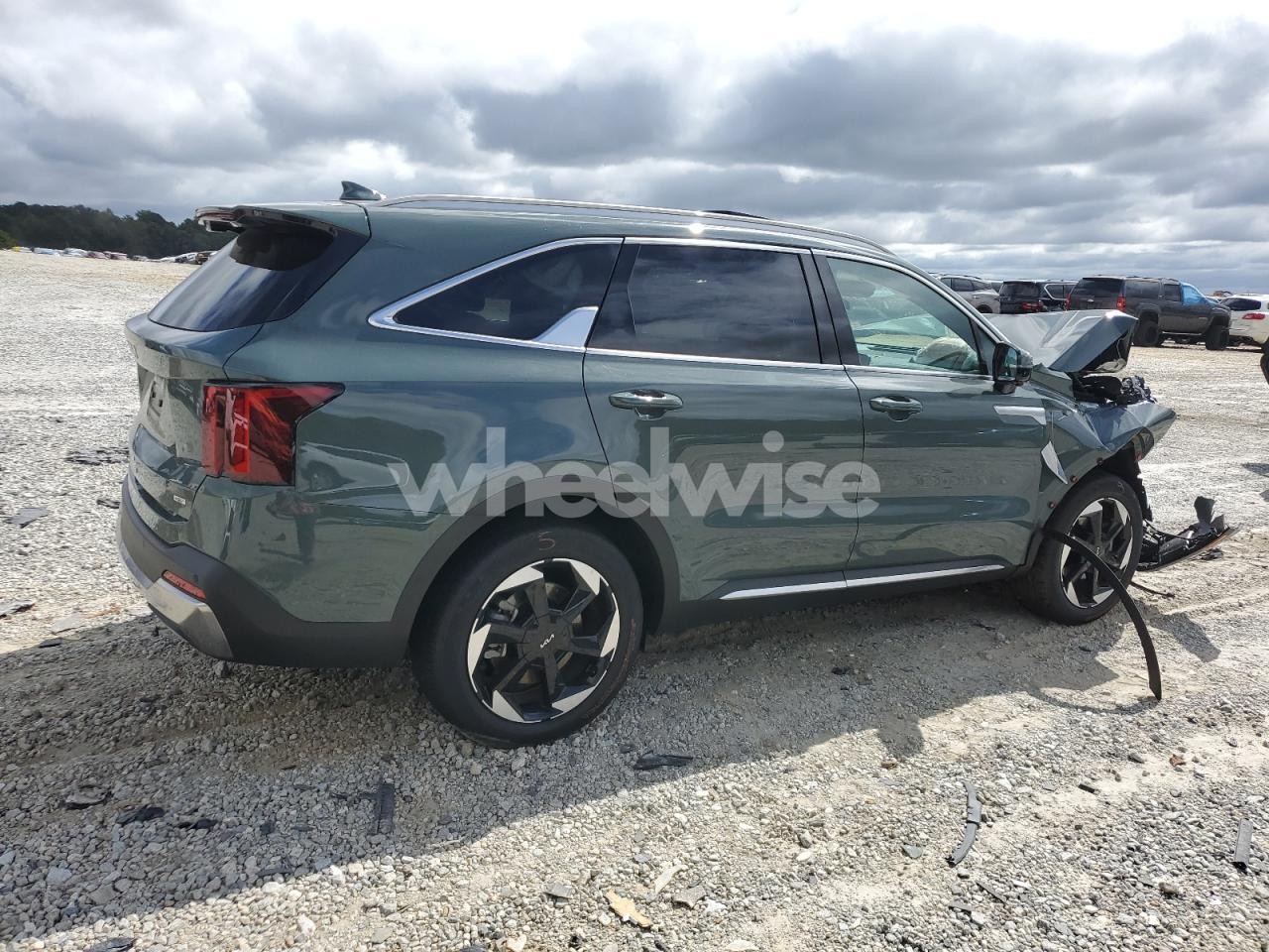 Photo 3 of 2025 KIA SORENTO SXP (VIN KNDRKDJG3S5310671)