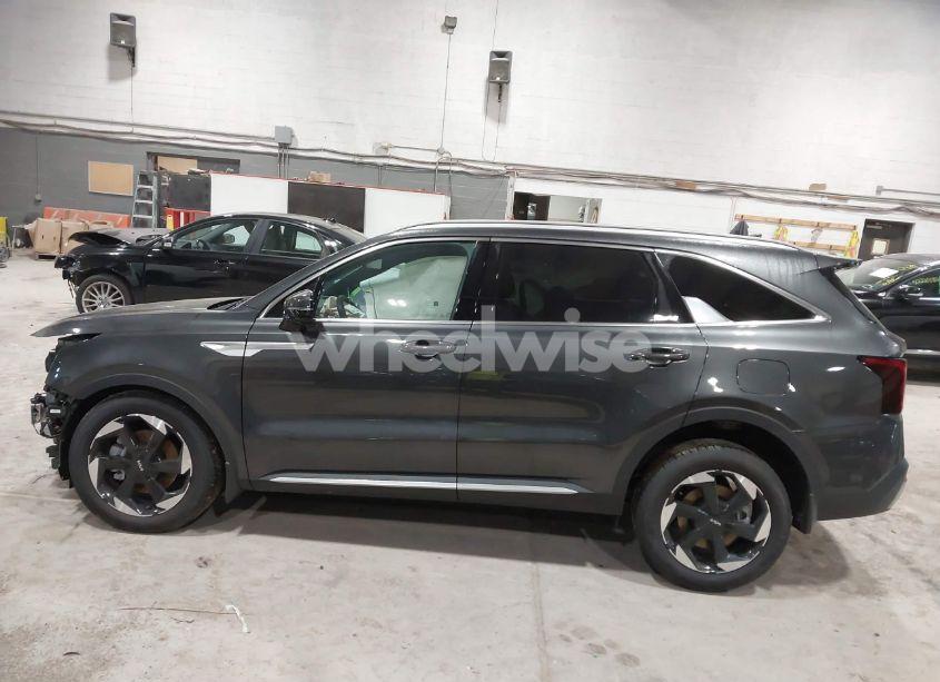 Photo 15 of 2025 Kia Sorento HYBRID SX PRESTIGE (VIN KNDRKDJG3S5353830)