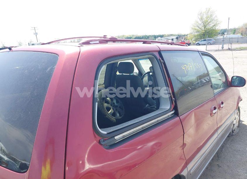 Photo 12 of 2003 Kia Sedona EX/LX (VIN KNDUP131036459845)