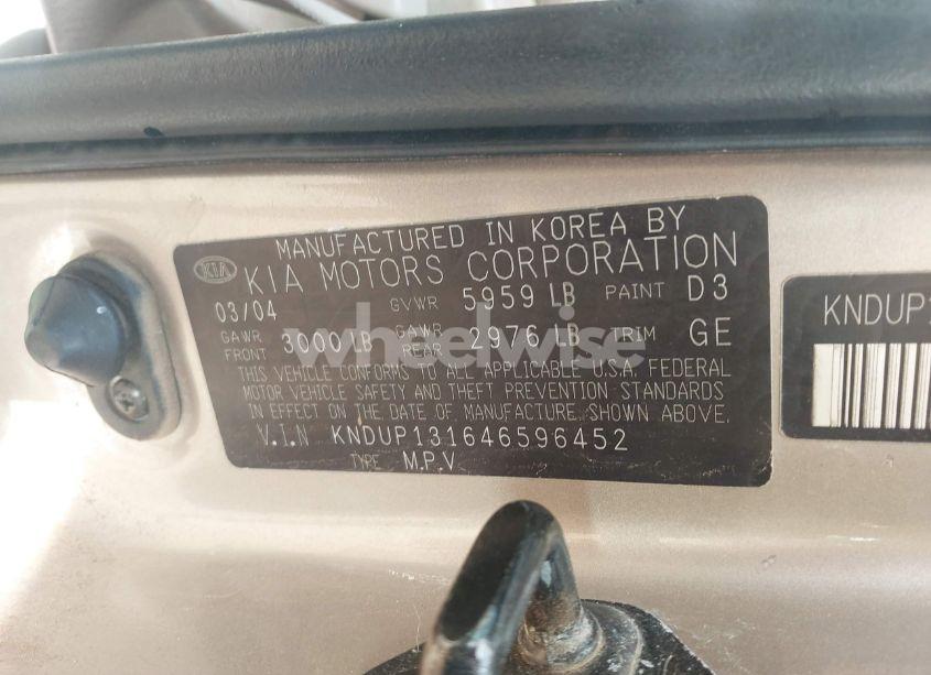 Photo 9 of 2004 Kia Sedona EX/LX (VIN KNDUP131646596452)