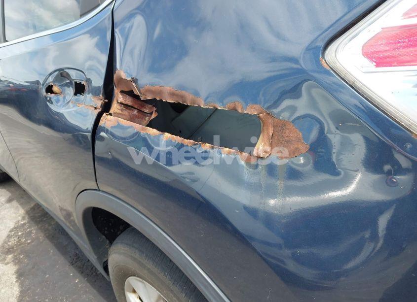 Photo 16 of 2015 Nissan Rogue SV (VIN KNMAT2MT0FP537947)