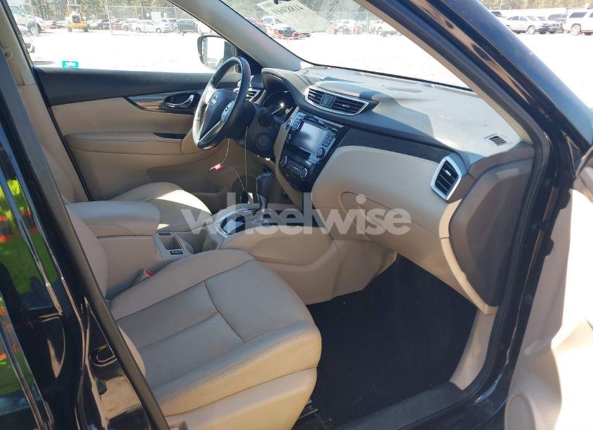 Photo 5 of 2016 Nissan Rogue SL (VIN KNMAT2MT0GP701389)