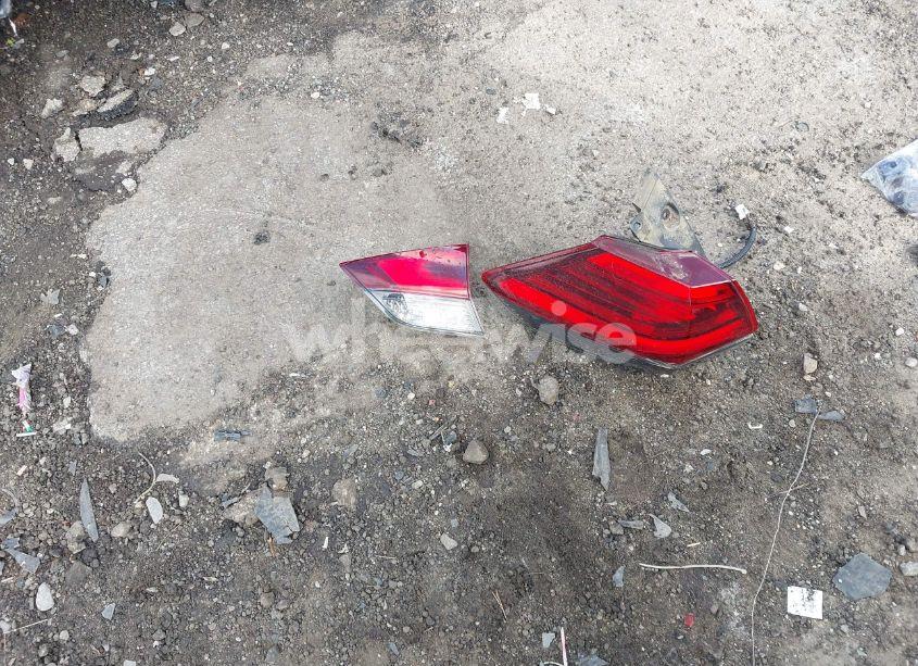 Photo 12 of 2017 Nissan Rogue SV (VIN KNMAT2MT0HP618546)