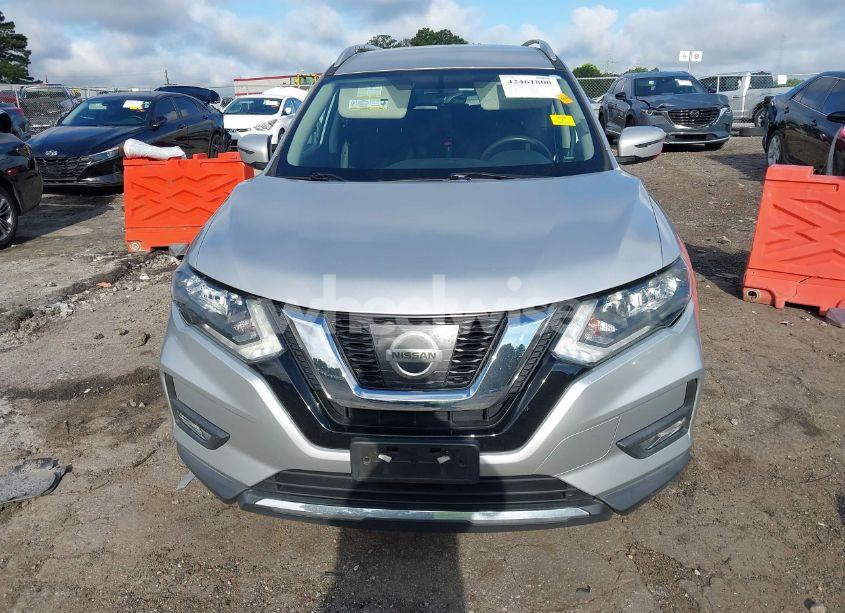 Photo 13 of 2017 Nissan Rogue SV (VIN KNMAT2MT0HP618546)