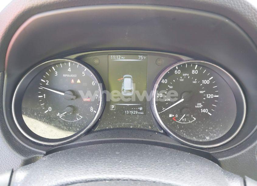 Photo 7 of 2017 Nissan Rogue SV (VIN KNMAT2MT0HP618546)