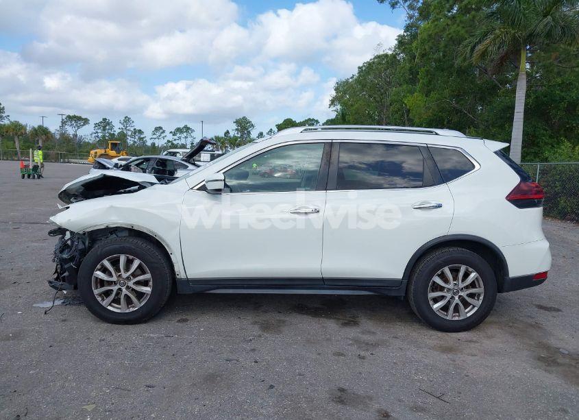 Photo 15 of 2019 Nissan Rogue SV (VIN KNMAT2MT0KP527137)