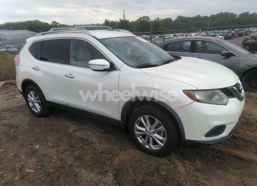 2015 Nissan Rogue SV (VIN KNMAT2MT1FP583691) main photo