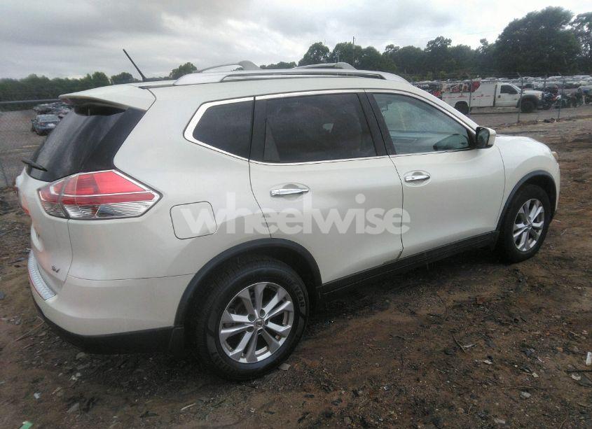 Photo 4 of 2015 Nissan Rogue SV (VIN KNMAT2MT1FP583691)