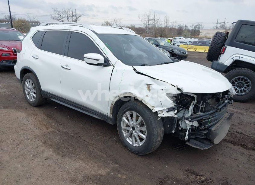 2019 Nissan Rogue SV (VIN KNMAT2MT1KP503090) main photo