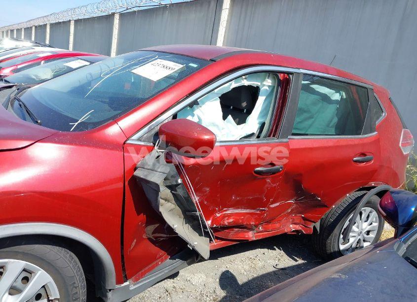 Photo 15 of 2016 Nissan Rogue S (VIN KNMAT2MT2GP654656)