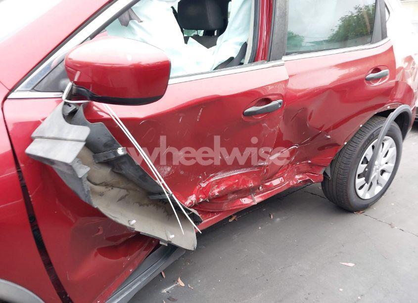 Photo 6 of 2016 Nissan Rogue S (VIN KNMAT2MT2GP654656)