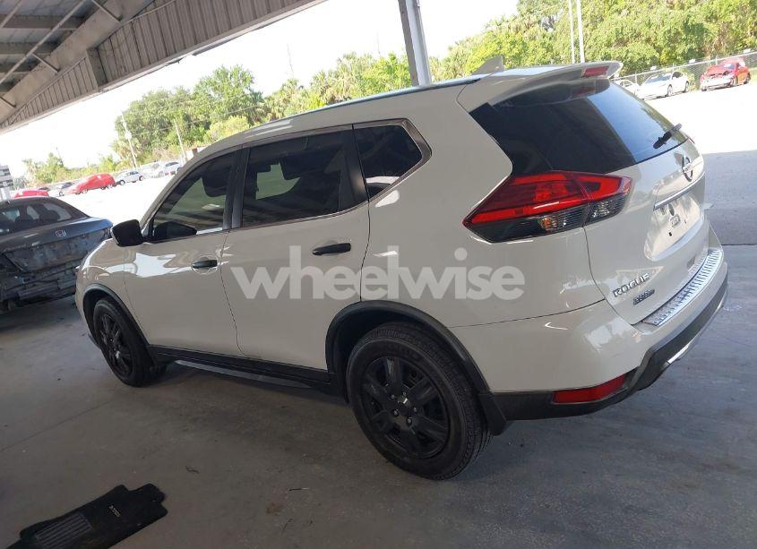 Photo 14 of 2017 Nissan Rogue S (VIN KNMAT2MT2HP582438)