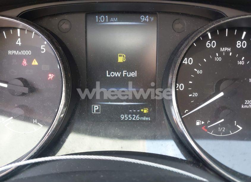 Photo 7 of 2017 Nissan Rogue S (VIN KNMAT2MT2HP582438)