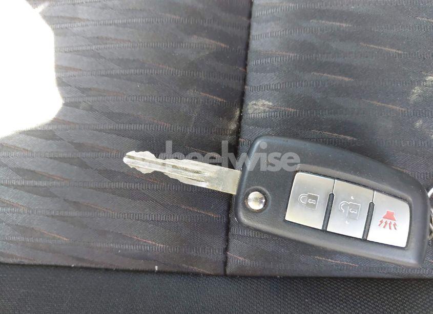 Photo 11 of 2017 Nissan Rogue S (VIN KNMAT2MT2HP609038)