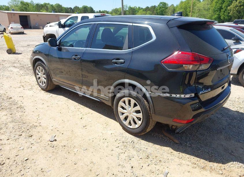 Photo 3 of 2017 Nissan Rogue S (VIN KNMAT2MT2HP609038)