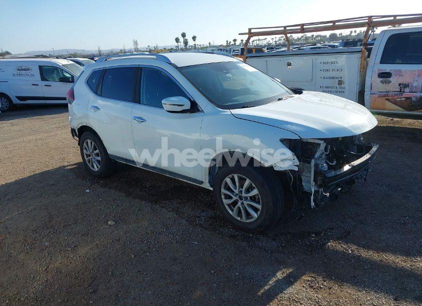 2019 Nissan Rogue SV (VIN KNMAT2MT2KP537037) main photo