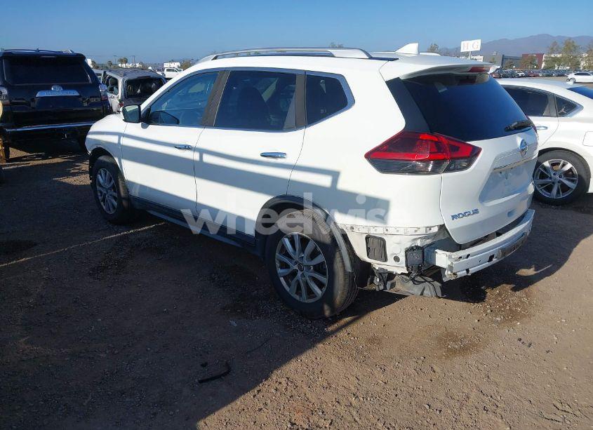 Photo 3 of 2019 Nissan Rogue SV (VIN KNMAT2MT2KP537037)