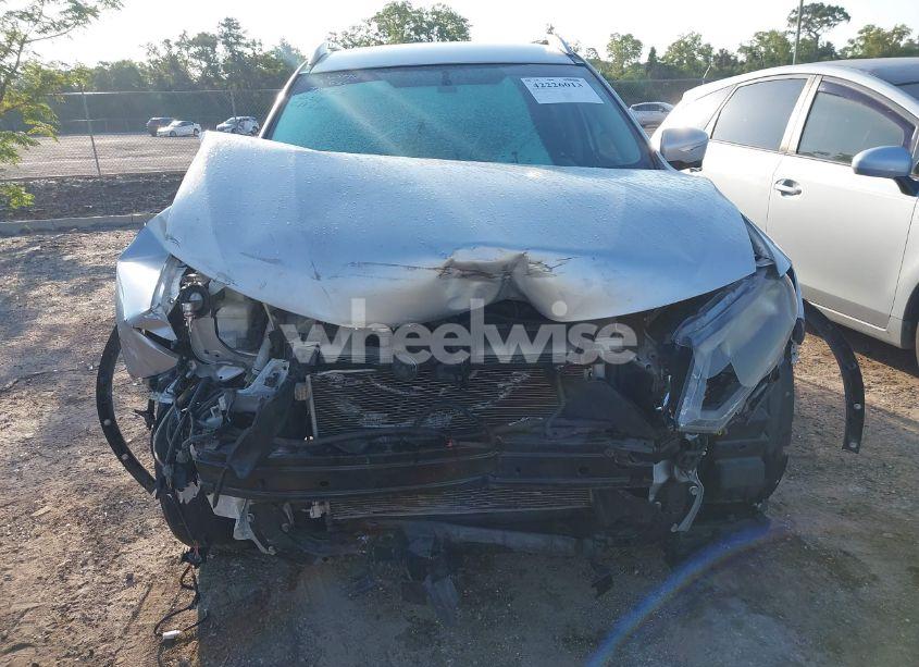 Photo 12 of 2015 Nissan Rogue SV (VIN KNMAT2MT3FP523606)