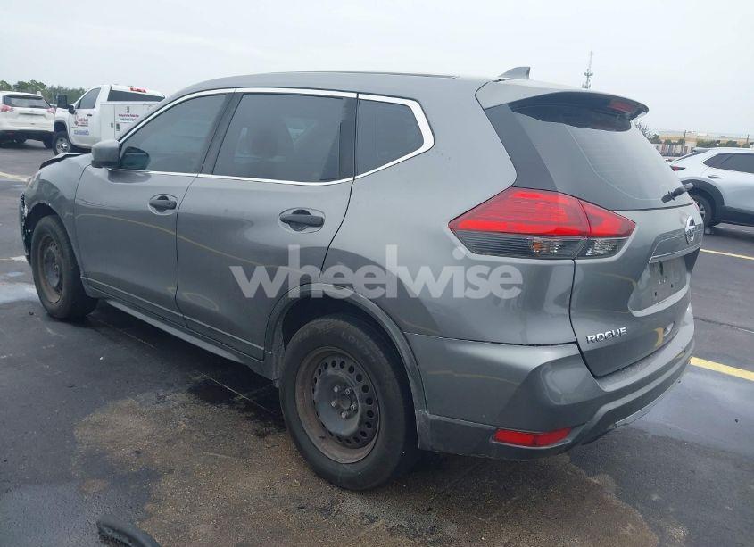 Photo 3 of 2017 Nissan Rogue S (VIN KNMAT2MT3HP575742)