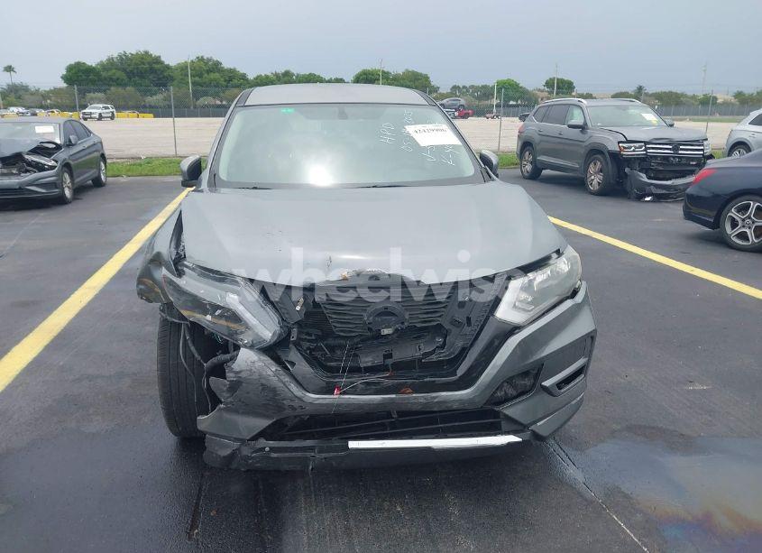 Photo 6 of 2017 Nissan Rogue S (VIN KNMAT2MT3HP575742)