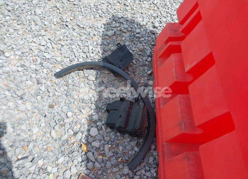 Photo 12 of 2016 Nissan Rogue SL (VIN KNMAT2MT4GP685701)