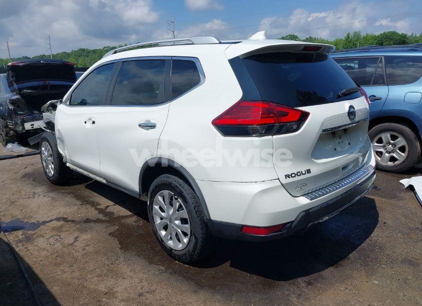 Photo 3 of 2017 Nissan Rogue S (VIN KNMAT2MT4HP562501)