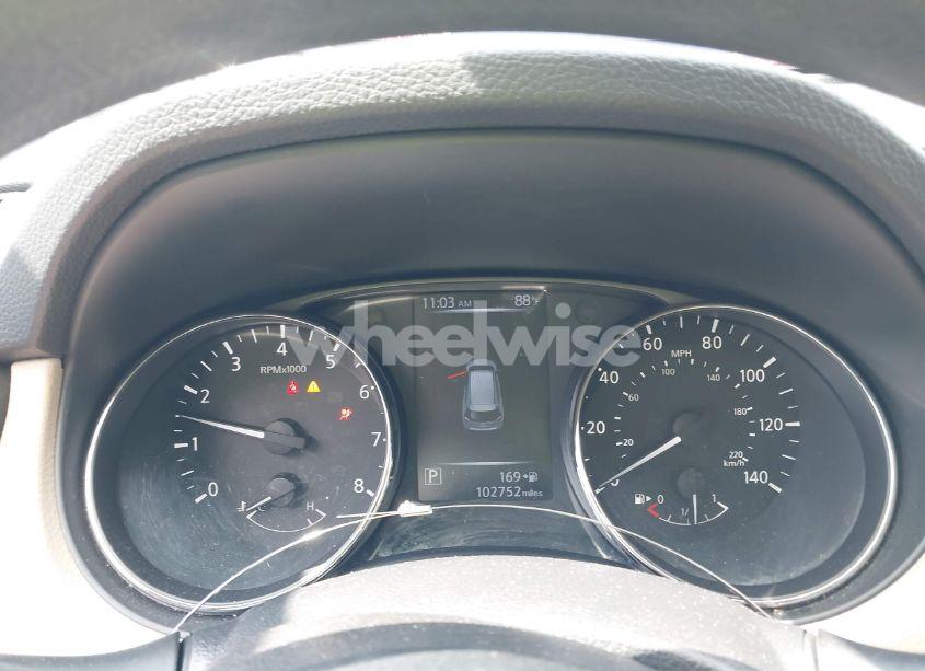 Photo 7 of 2017 Nissan Rogue S (VIN KNMAT2MT4HP562501)