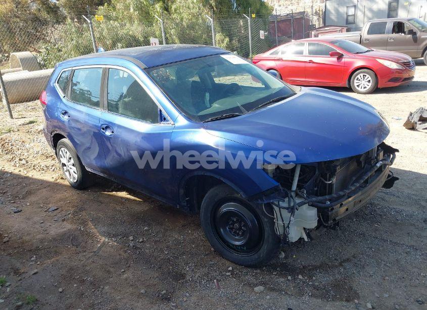 2017 Nissan Rogue S (VIN KNMAT2MT4HP580612) main photo