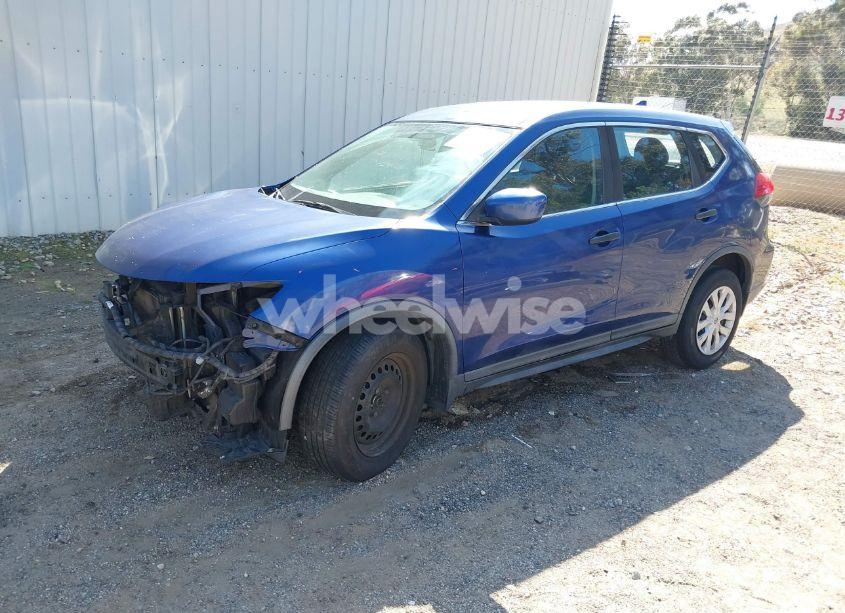 Photo 2 of 2017 Nissan Rogue S (VIN KNMAT2MT4HP580612)