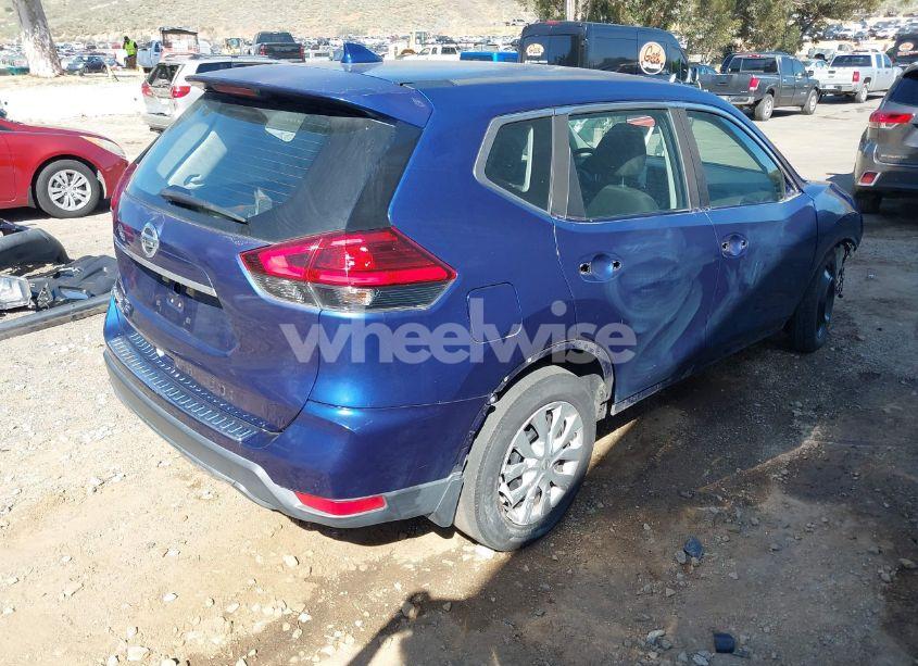 Photo 4 of 2017 Nissan Rogue S (VIN KNMAT2MT4HP580612)