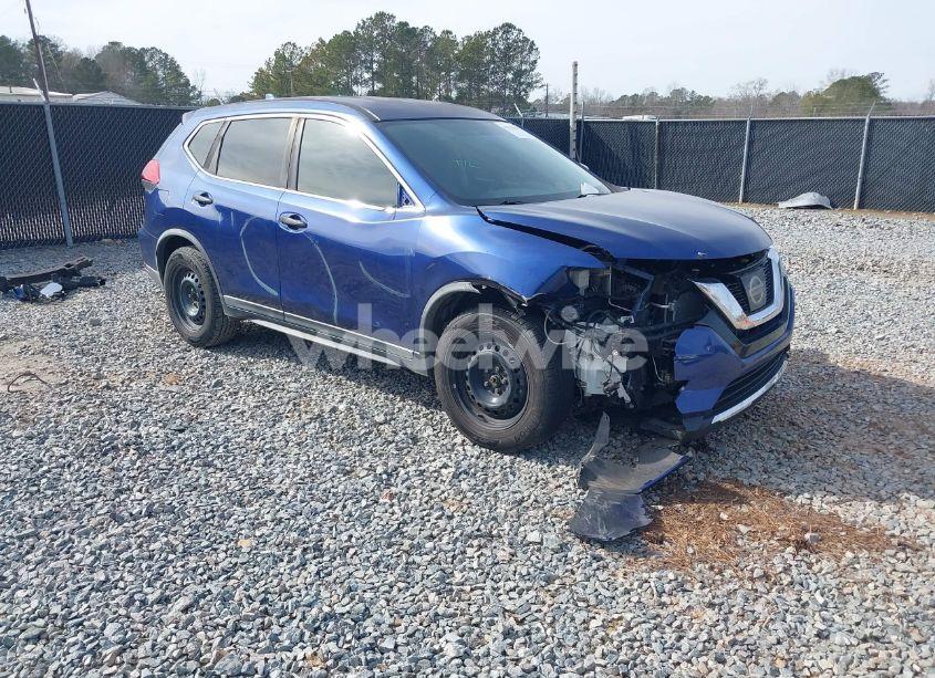 2017 Nissan Rogue S (VIN KNMAT2MT4HP590475) main photo
