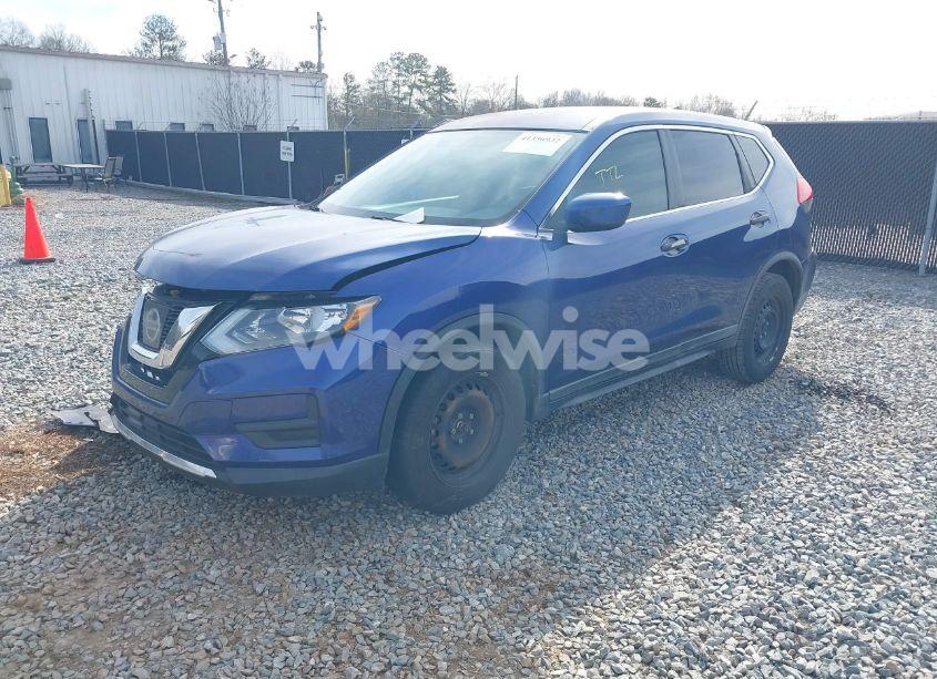 Photo 2 of 2017 Nissan Rogue S (VIN KNMAT2MT4HP590475)